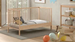 Outlet Babyledikant Dino 70x140 met verzorgingstafel Babybed