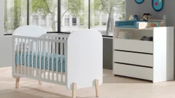 Hot Babyledikant Kiddy met commode en opzet Babybed