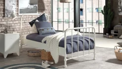 Bed Bronxx met nachtkast Kinderbed|Kinderbed